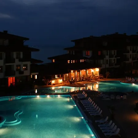 Saint Thomas Residences Penthouse Ikar 241 Апартамент *