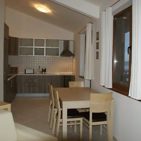 Saint Thomas Residences Penthouse Ikar 241 Апартамент