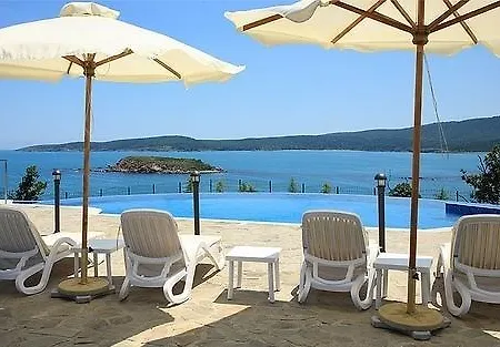 Апартамент Saint Thomas Residences Penthouse Ikar 241
